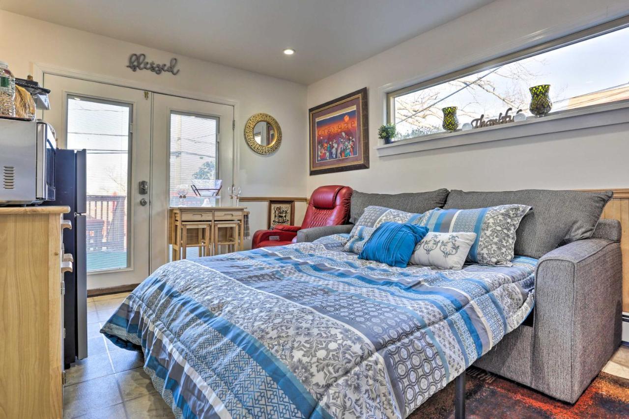 Central Elmont Studio With Great Outdoor Space! Exteriér fotografie