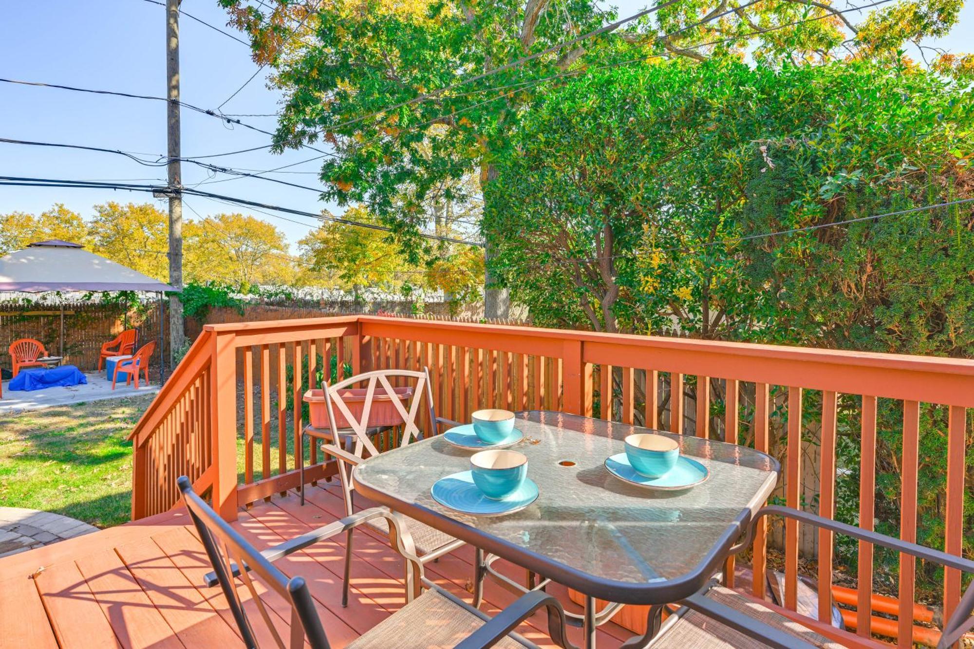 Central Elmont Studio With Great Outdoor Space! Exteriér fotografie